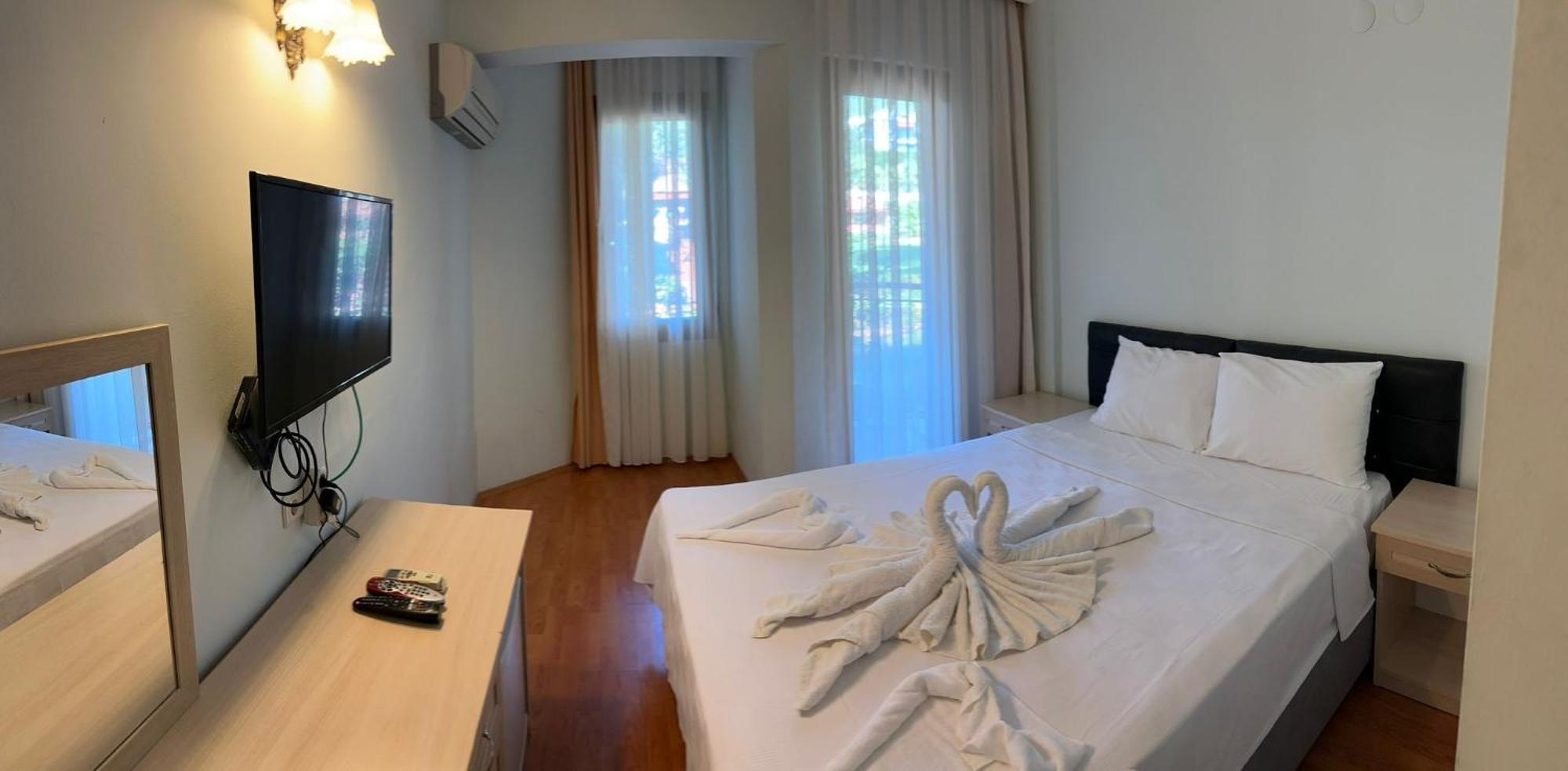 Boncuklu Otel 厄吕代尼兹 外观 照片