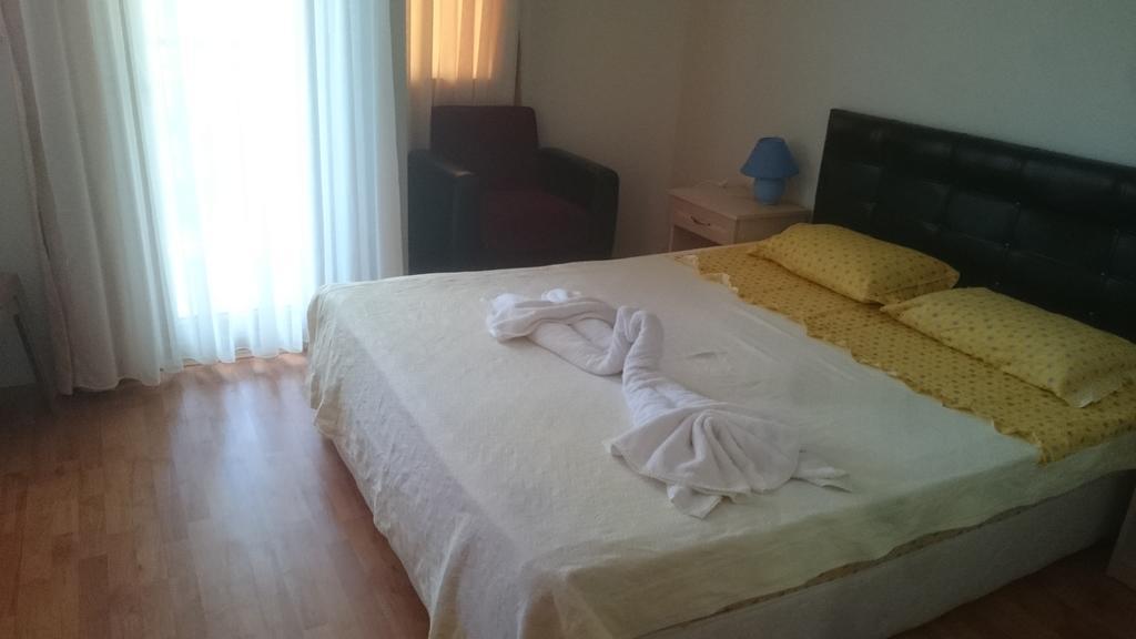 Boncuklu Otel 厄吕代尼兹 外观 照片